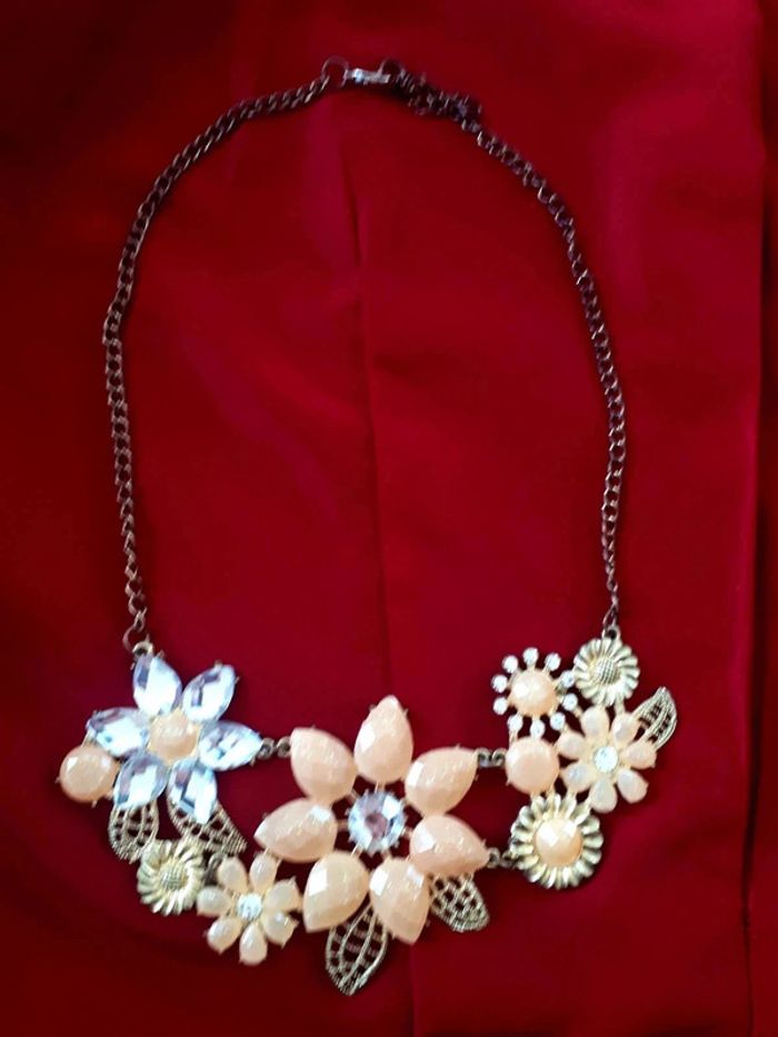 Colliers des fleurs - photo numéro 3