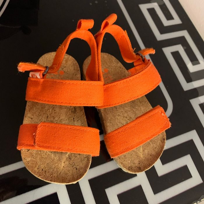 Chaussures pour bébé garçon taille 19 - photo numéro 2