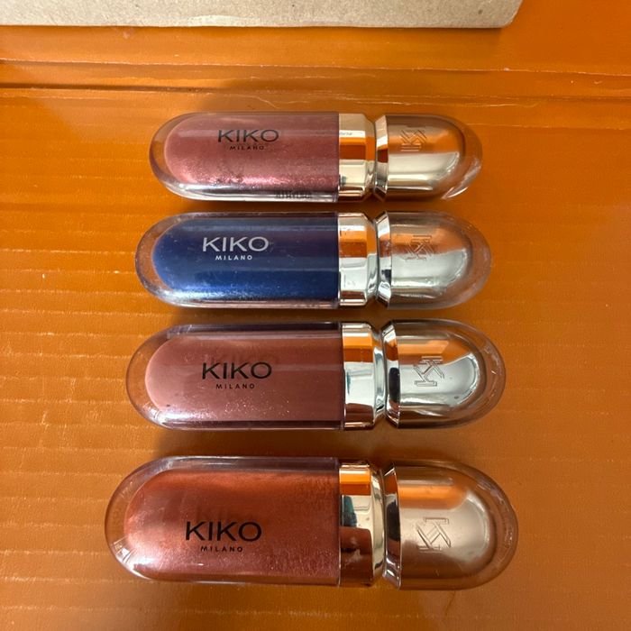 Gloss kiko lot de 4 Gloss neuf
