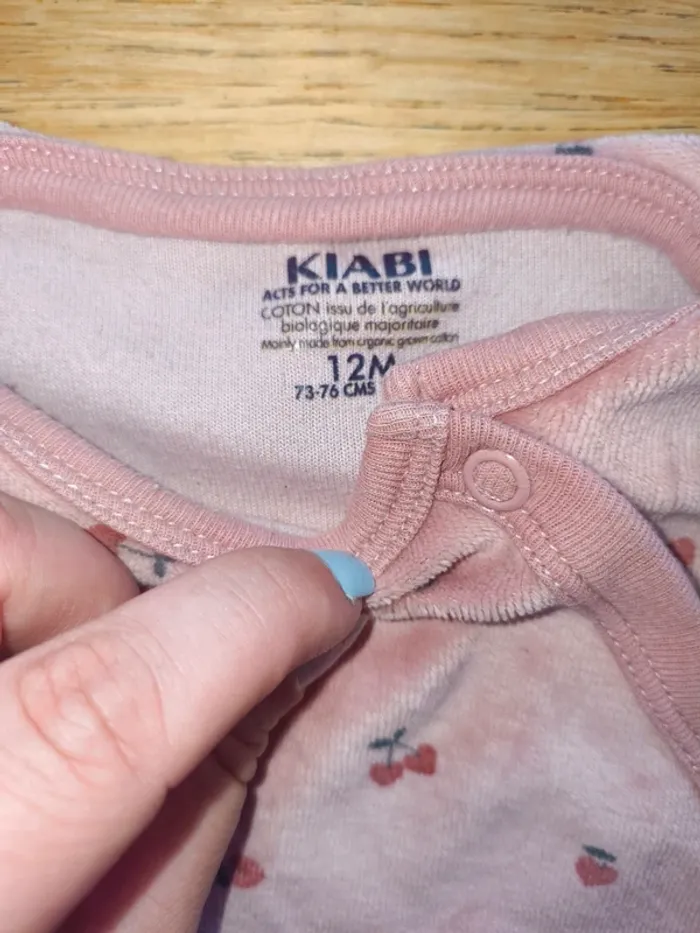 Haut de pyjama Kiabi fille 12 mois excellent état - photo numéro 3