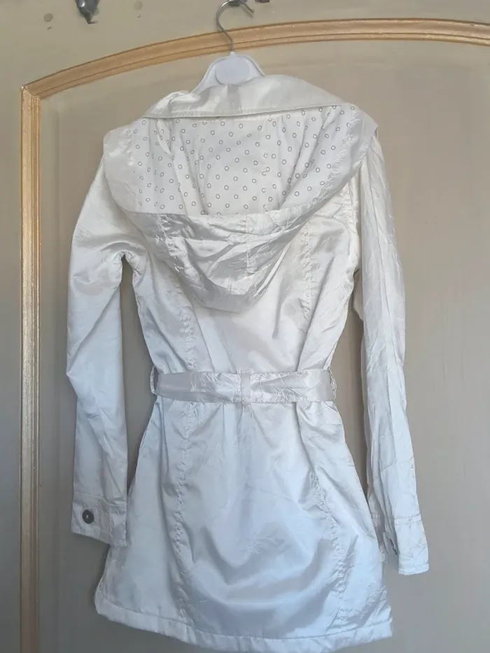 Lot Trench T shirt Pantalon - photo numéro 4