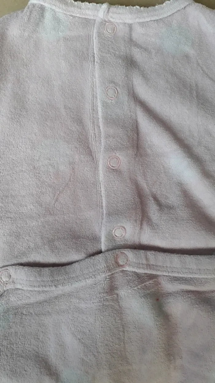 Pyjama / Grenouillère velours 12 Mois - photo numéro 5