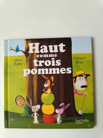 Livre neuf mac do enfant Haut comme trois pommes