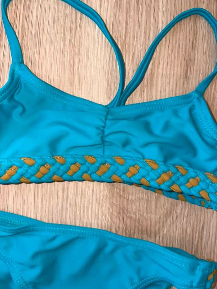 Maillot de bain 2 pièces fille 4 ans comme  neuf - photo numéro 3
