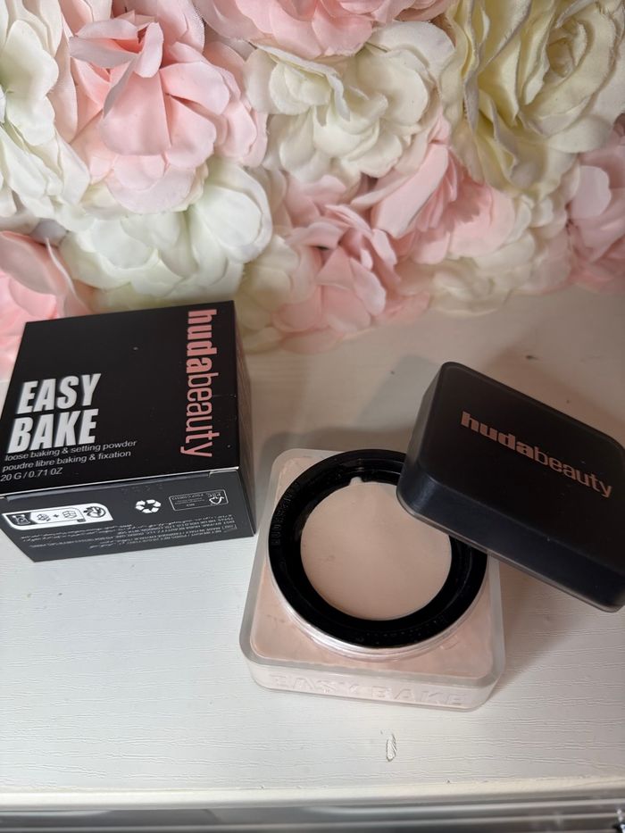 Poudre Huda beauty - photo numéro 3