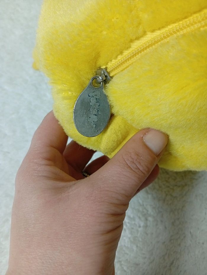 Range pyjama Pikachu - photo numéro 4