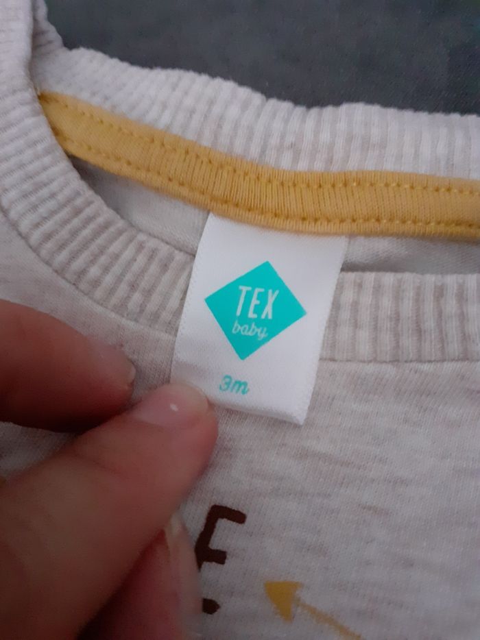 Tee-shirt - photo numéro 2