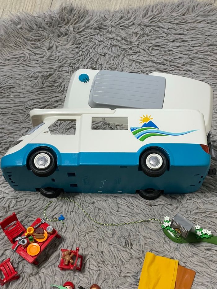 Camping car et famille playmobil - photo numéro 9