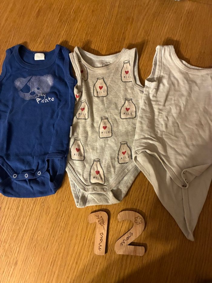 Lot bodies Marcel 12 mois - photo numéro 3