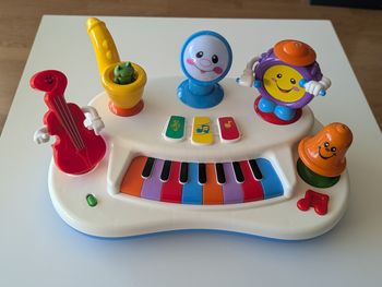 Piano musique jeux d'éveil marque kiddieland