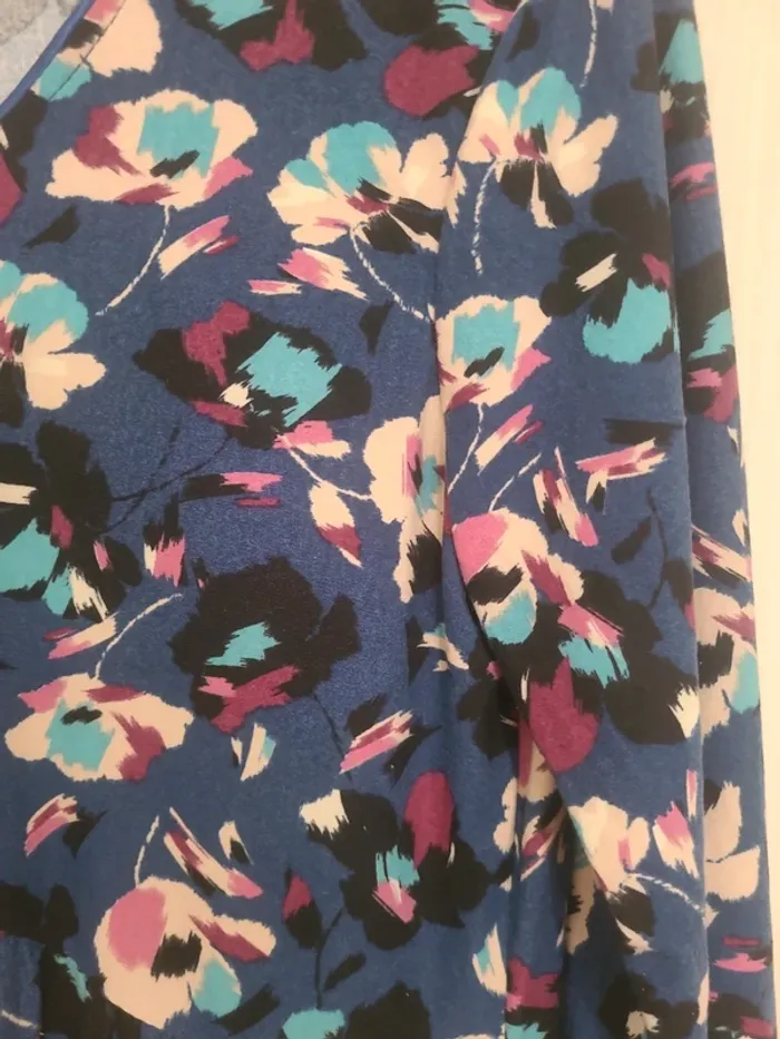 Magnifique robe fleurie - photo numéro 3