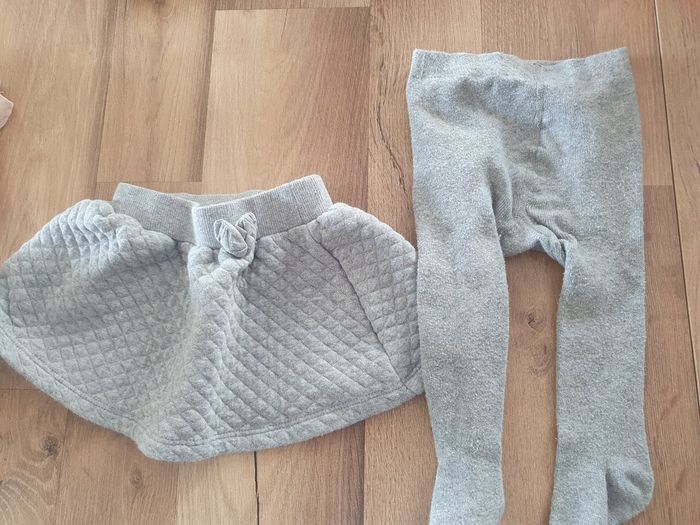 Jupe et collants