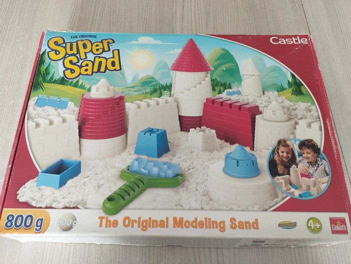 Super Sand Castle