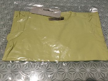 Tee-shirt tout compte fait 18 mois