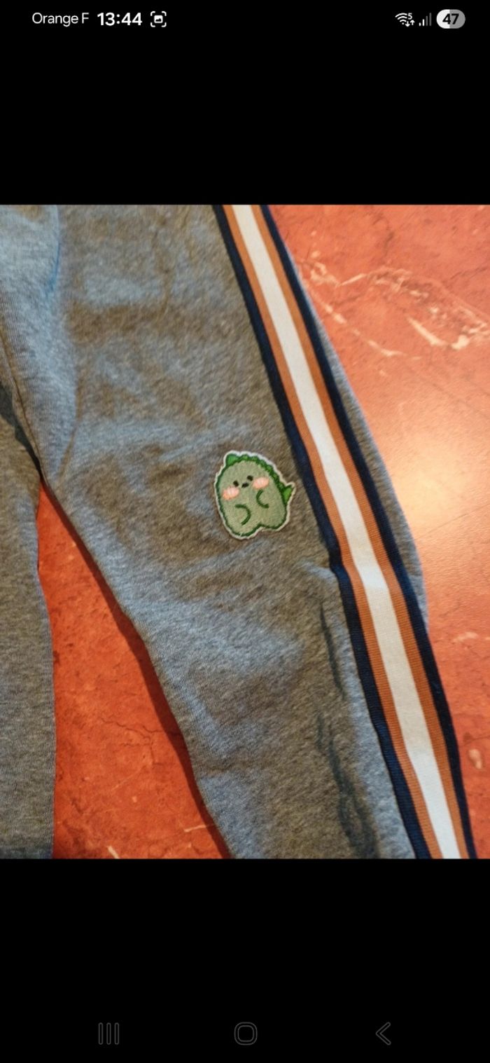 Jogging garçon taille 6 ans - photo numéro 3