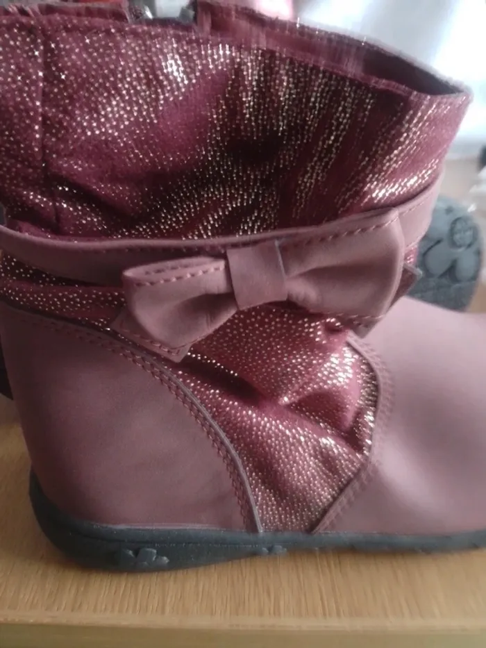 Chaussures Bottines Boots neuves Fille 33 - photo numéro 4