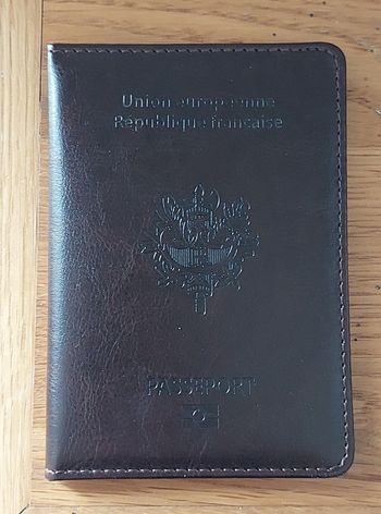 Protège passeport - NEUF