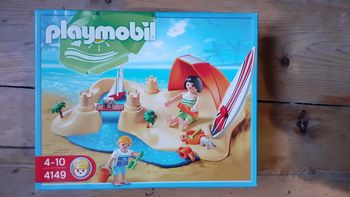 Neuf 1 boite playmobil plage 4149