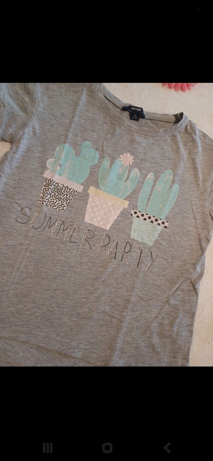 T.shirt fille taille 5 ans - photo numéro 2