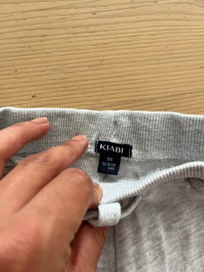 Pantalon jogging 1 mois - photo numéro 2