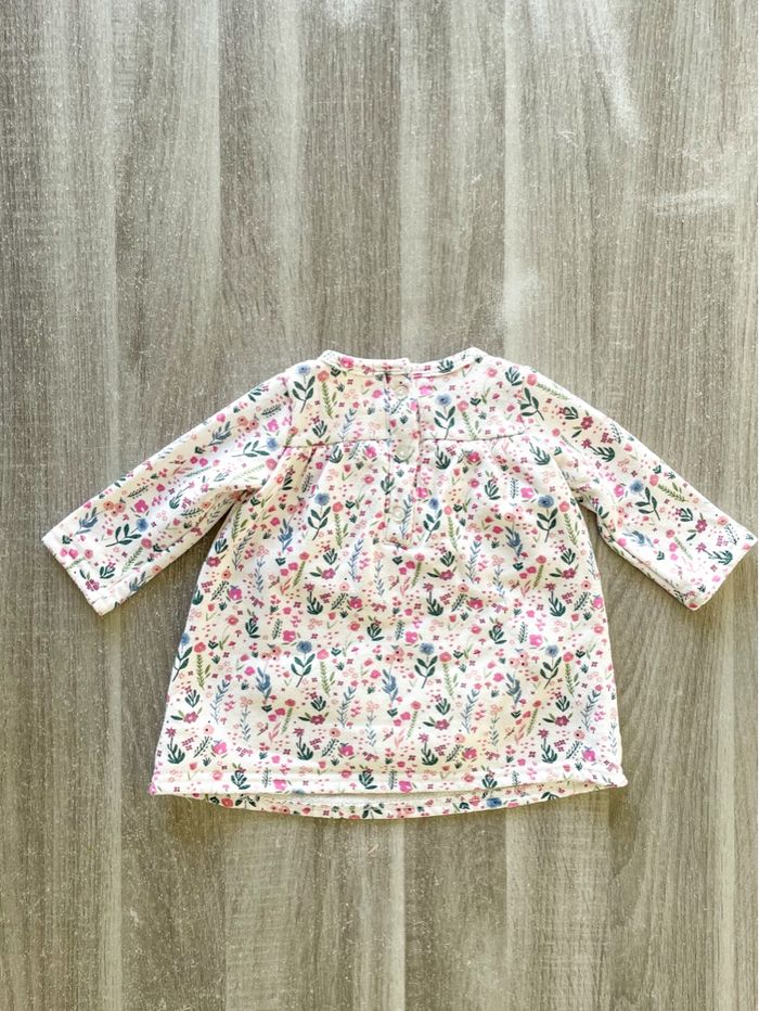 Robe body à fleurs Primark taille 3/6 mois - photo numéro 8