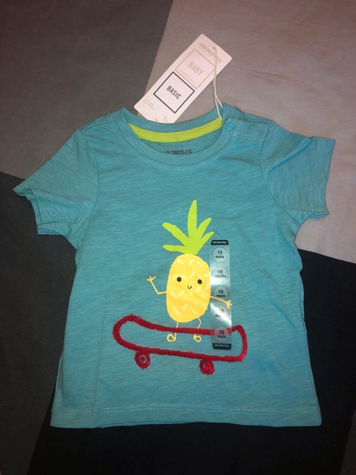 T-shirt