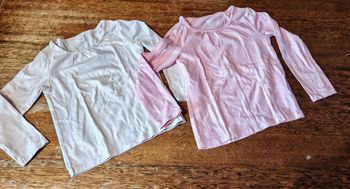 Lot de 2 t-shirt fille taille 98/104 cm