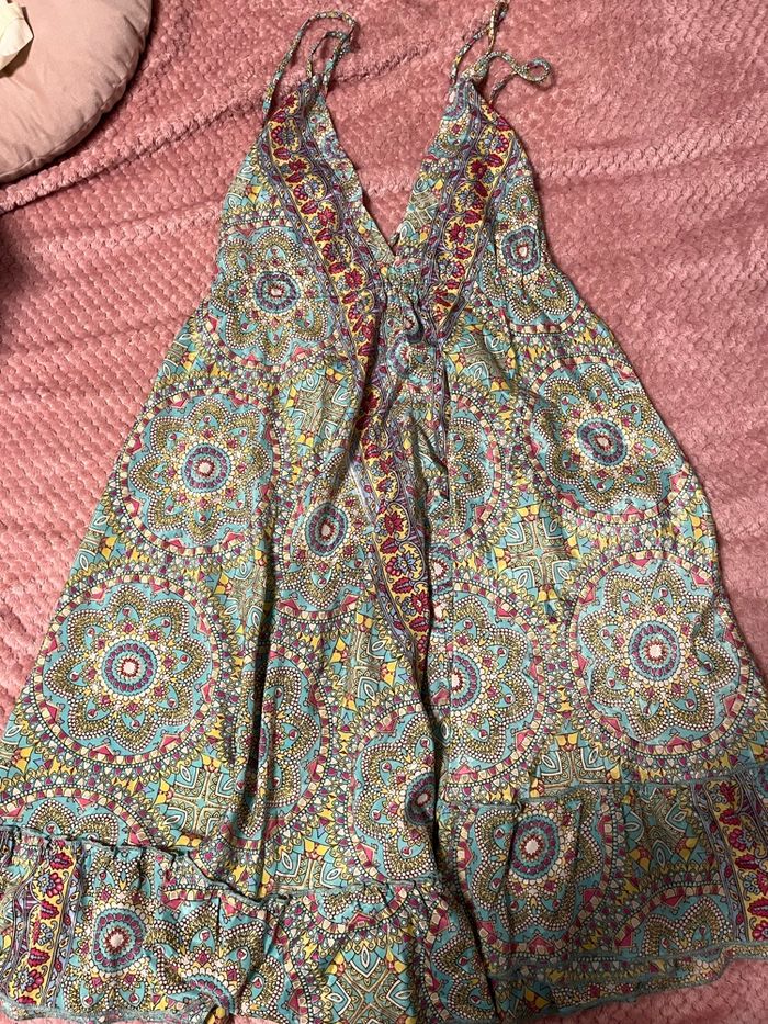 Robe dos nue - photo numéro 2