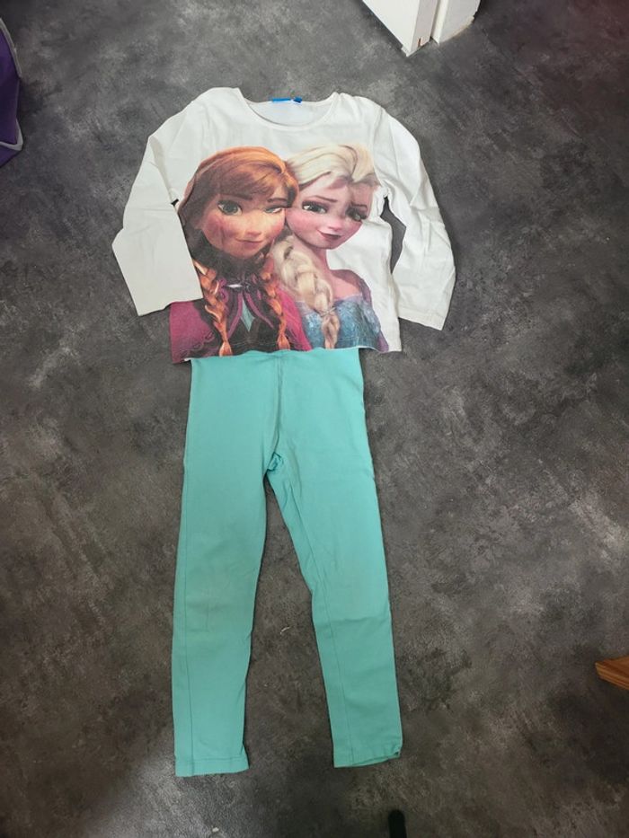 Lot 2 pyjamas légers fille 5 ans très bon état - photo numéro 2