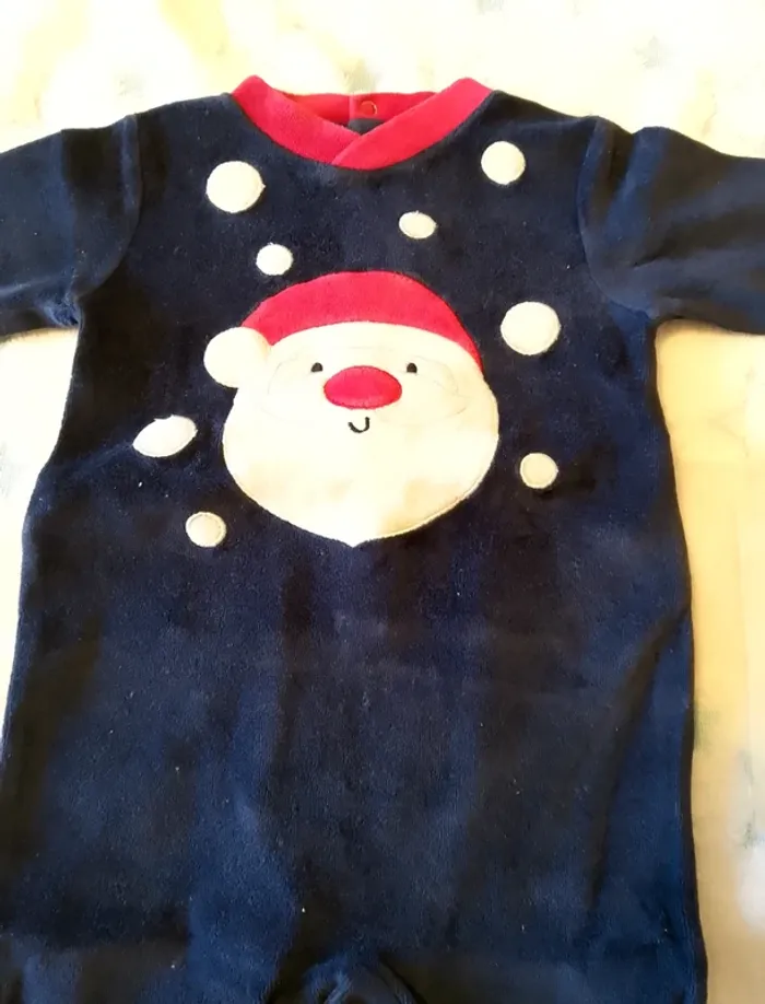Pyjama père Noël - photo numéro 2