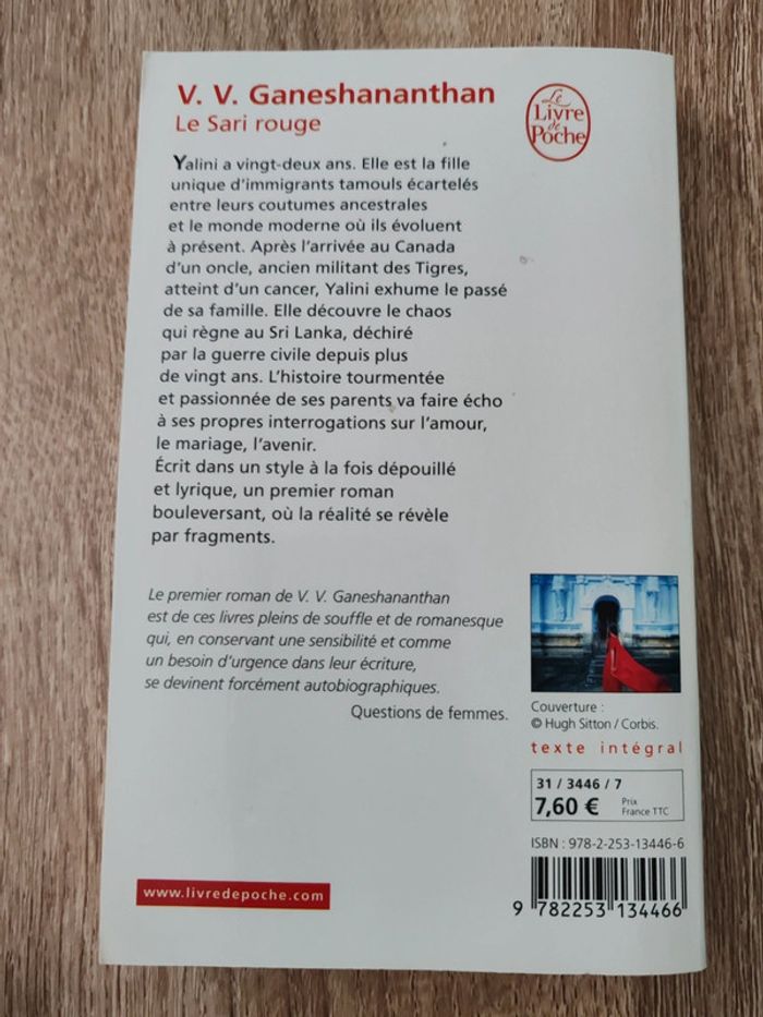 V.V. Ganeshananthan 🟣 Le sari rouge - photo numéro 2