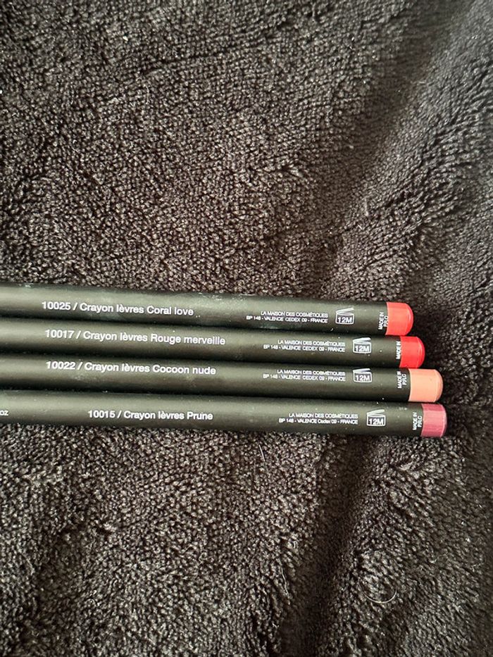 SLA 4 Crayon dermographique lèvres - photo numéro 2