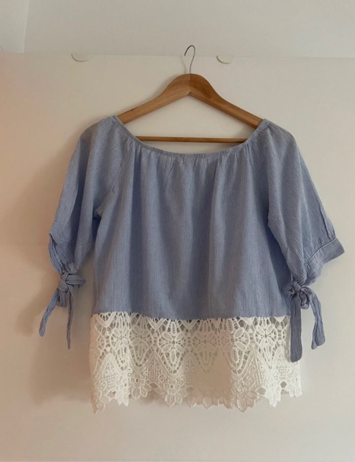 Blouse manche 3/4 avec broderies - photo numéro 2