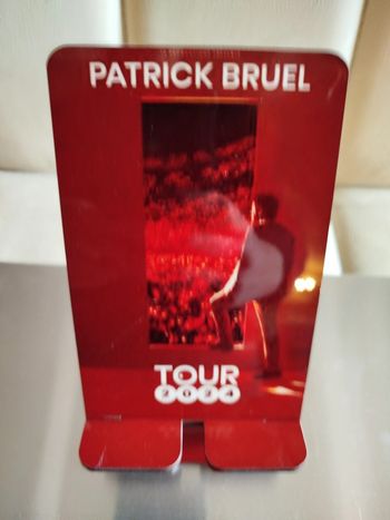 support téléphone motif patrick bruel neuf