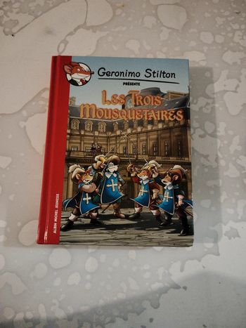 Geronimo Stilton présente Les trois mousquetaires
