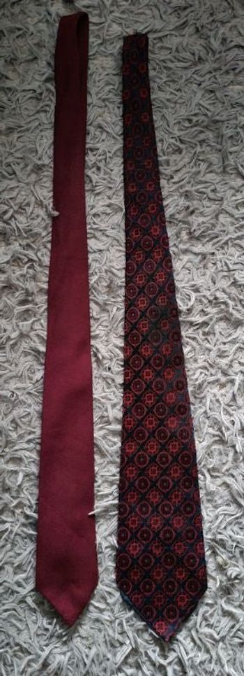 Lot 2 cravates bordeaux