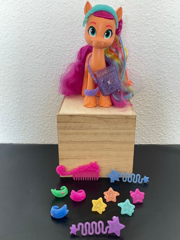 My Little Pony, Coiffures stylées Sunny Starscout - photo numéro 2