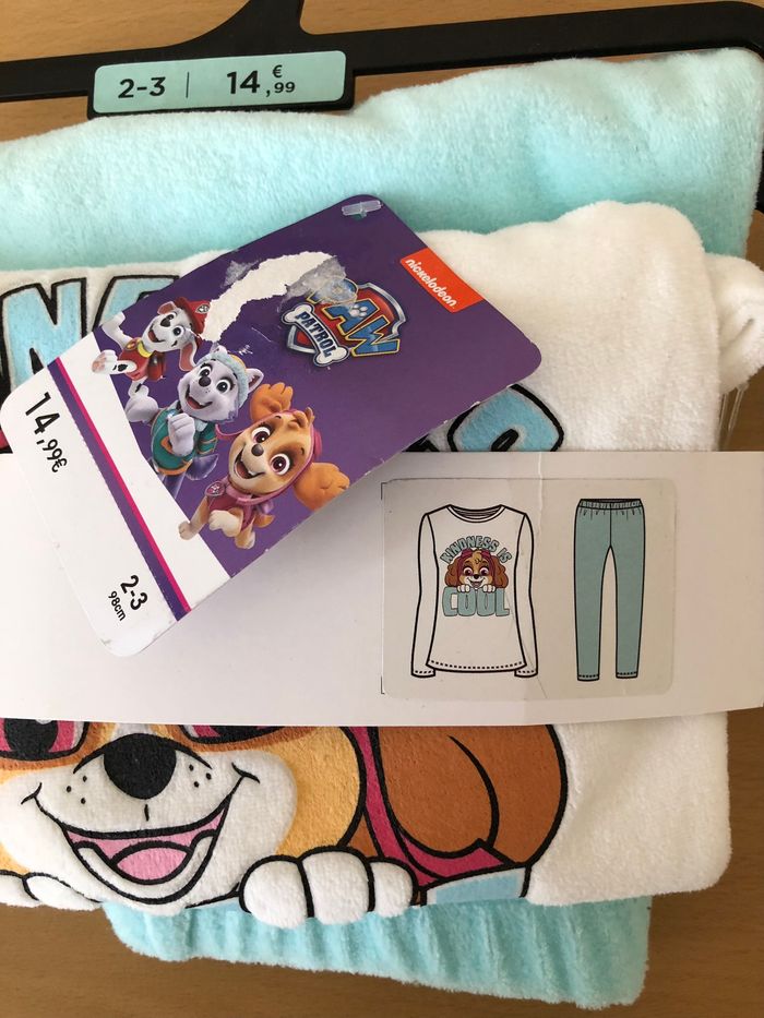 ensemble pyjamas en velours fille pat patrouille 2/3 ans - photo numéro 2