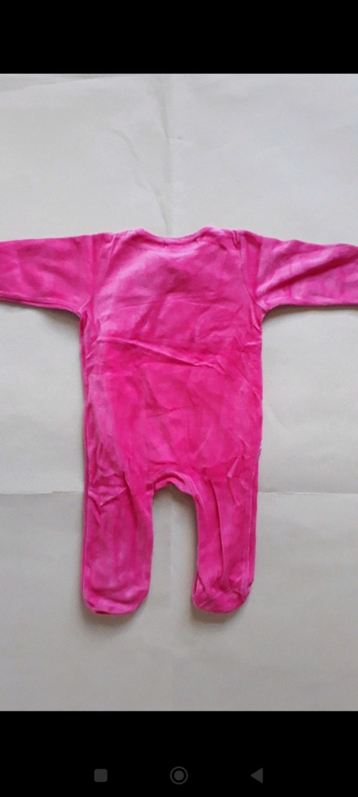 Pyjama 6 mois - photo numéro 2