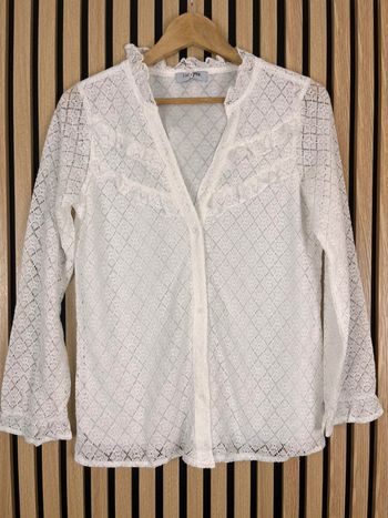 Blouse blanche dentelle