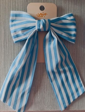 💙 Barrette noeud à rayures Bleues et blanches, très chic 💙