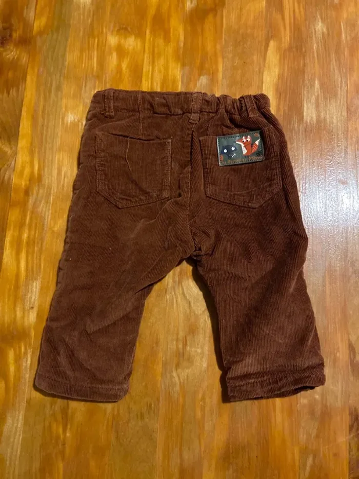 Pantalon en velours 6 mois - photo numéro 3