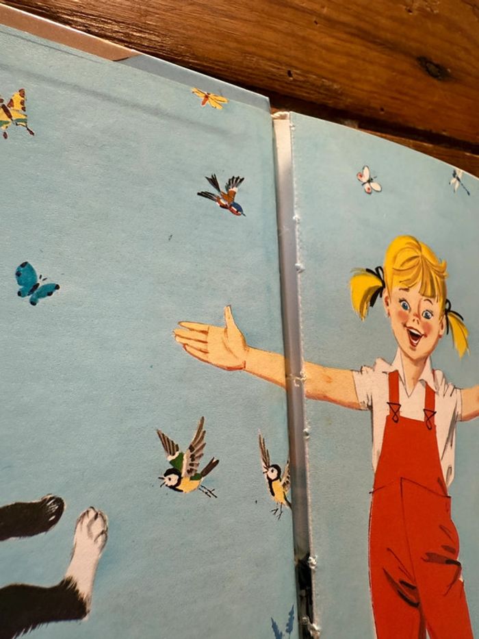 Édition Hachette Moyen - Livre rare Caroline et les vacances de Titus album bd Pierre Probst - photo numéro 3