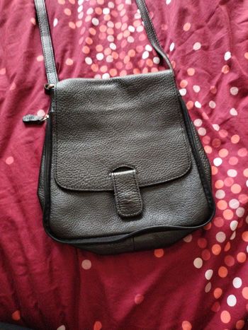 Sac bandoulière cuir véritable