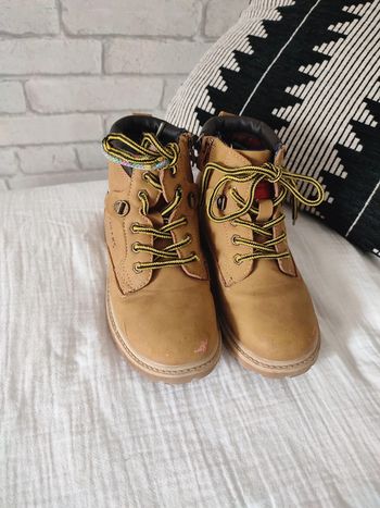 chaussures montantes à lacets 31