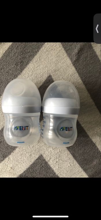 Le lot de 2 biberon avent 