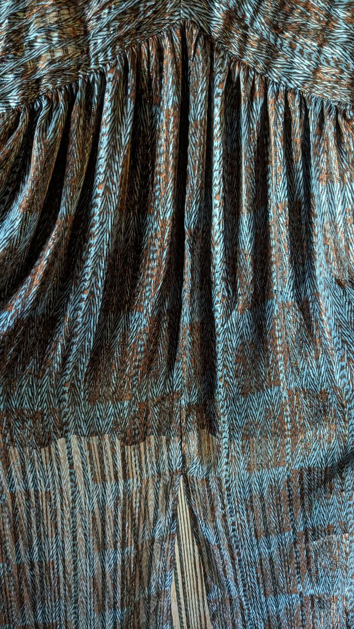 Robe mi-longue, à manches 3/4. - photo numéro 8