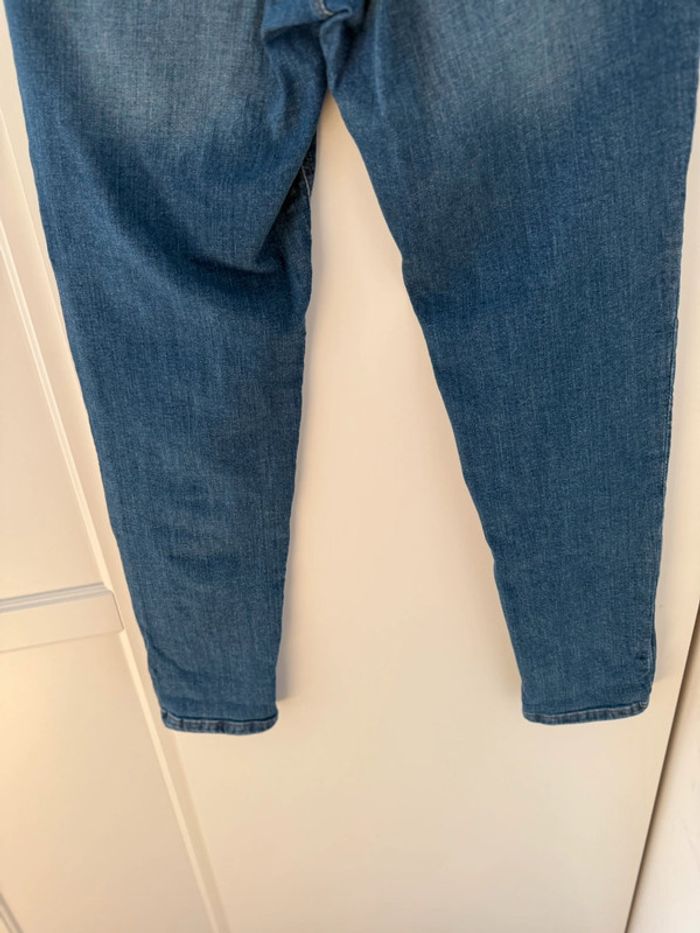 Superbe jean neuf Camaïeu mon boyfit taille haute 🌸 38 - photo numéro 6