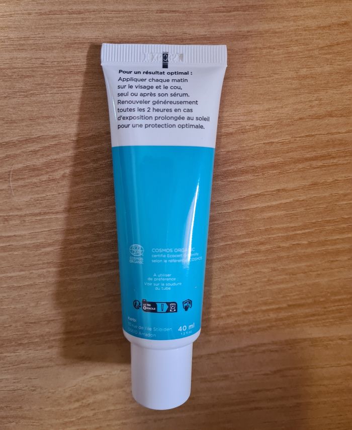 Crème solaire hydratante - photo numéro 6