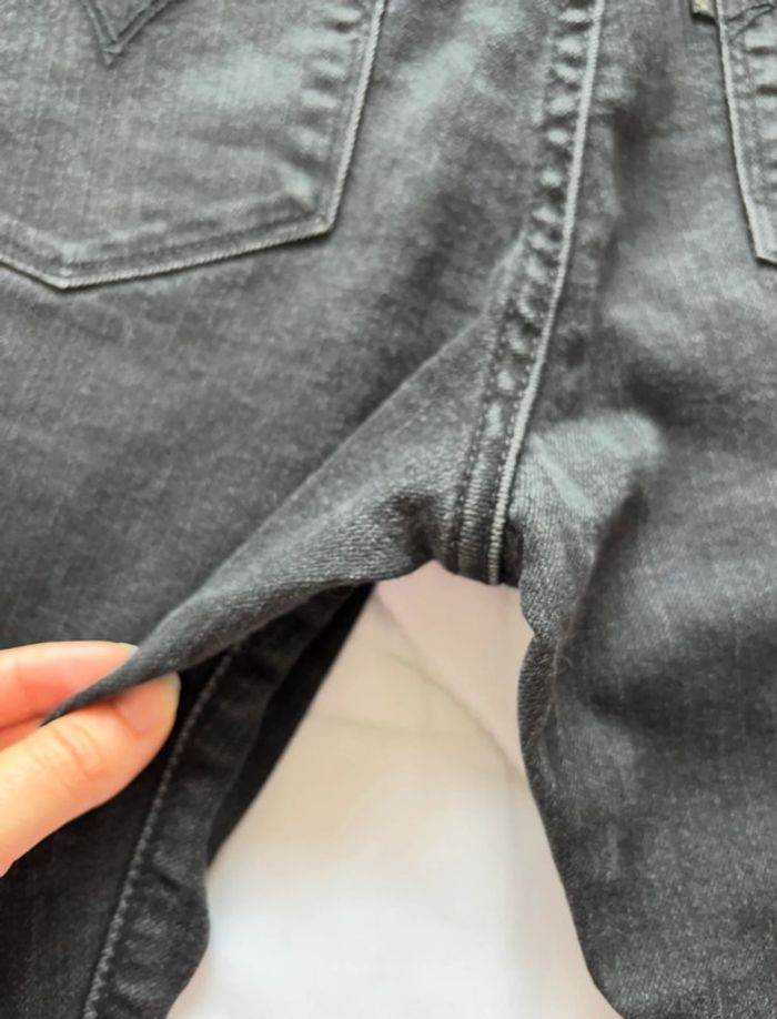 Jean Levi’s slight curve mid rise taille basse gris anthracite noir droit straight taille M/38 - photo numéro 14
